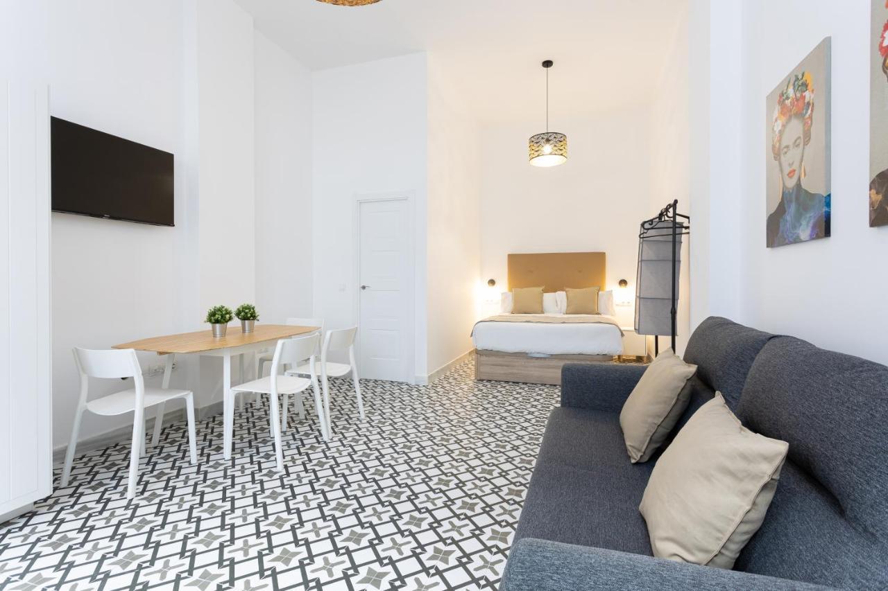Holidays2Malaga Picasuss Loft New Built Close Huelin Beach And Promenade 外观 照片